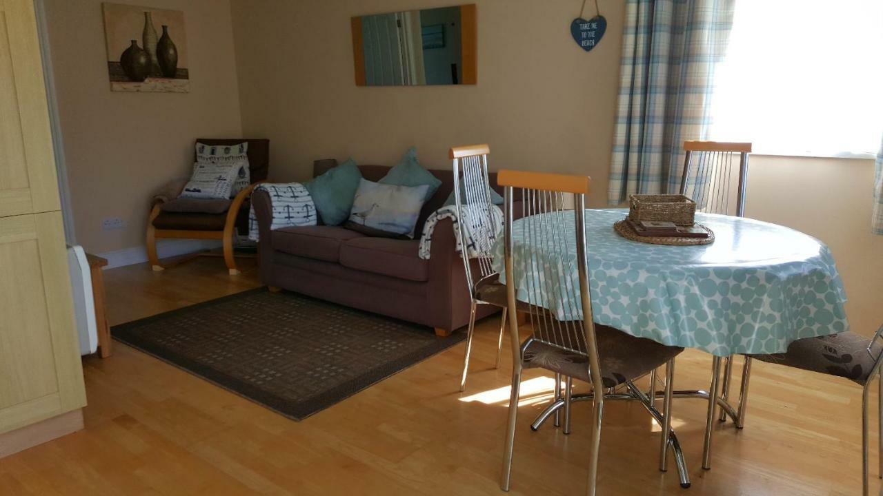 Chalets & Lodges At Atlantic Bays Holiday Park แพดสโตว์ ภายนอก รูปภาพ